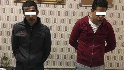 يخطف ويجري.. القبض على عصابة الهواتف المحمولة بالإسكندرية 