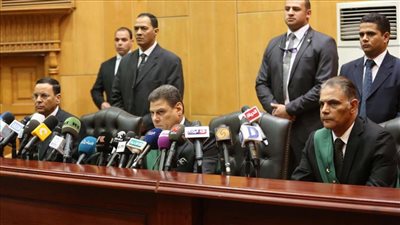 الدفاع يطلب شهادة الجيش والمخابرات في «التخابر مع حماس»