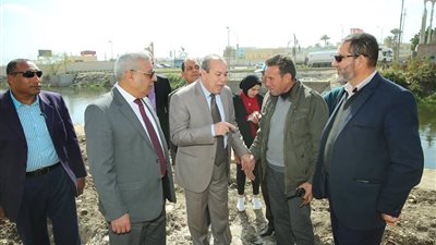 محافظ كفرالشيخ يعلن انتهاء أعمال تكاسي ميت يزيد الصوالحة