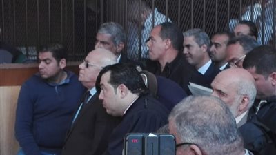 محافظ بورسعيد يُدلي بشهادته في قضية رئيس مصلحة الجمارك السابق