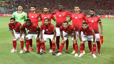 15 لاعبا خارج قائمة الأهلي أمام بتروجيت