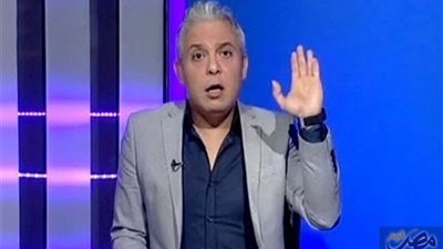 «معتز مطر أبو وشين» يدعم الجيش.. ونشطاء السوشيال  يلقنونه علقة موت