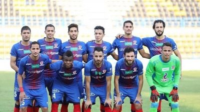 مهاجم الزمالك السابق بديل شكري نجيب أمام الأهلي 