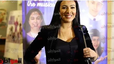 ميرهان حسين تمدح أشرف زكي وتسانده في انتخابات النقابة 