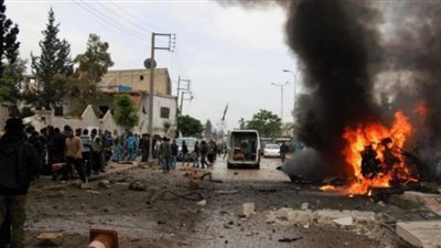 شاهد| أولى لحظات انفجار دراجة نارية مفخخة أمام مسجد في سوريا