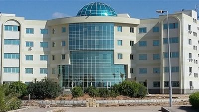 جامعة السويس تستقبل وفد ياباني من معهد الأمراض المعدية