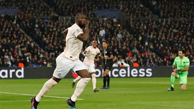فيديو|لوكاكو يتقدم مبكراً لـ«مانشستر يونايتد» ضد باريس سان جيرمان