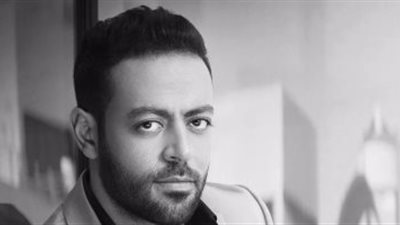 تامر عاشور يحقق مليون ونصف في أيام.. وهذا موعد طرح ألبومه 