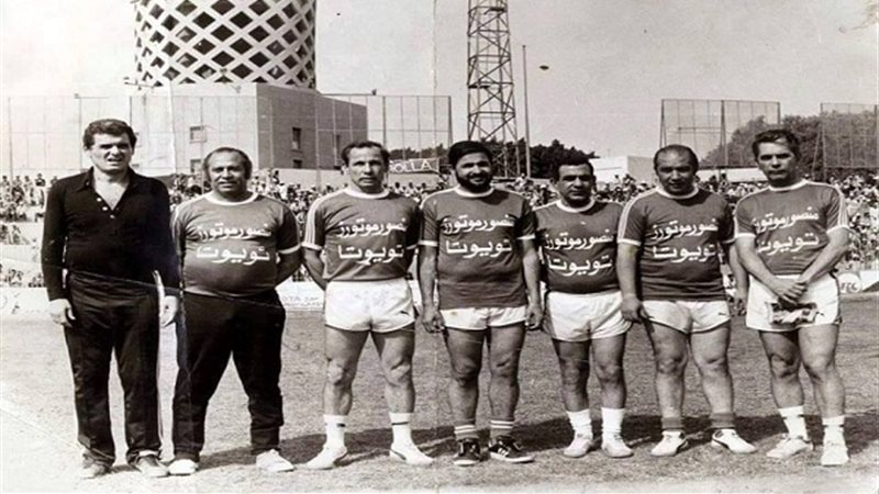لاعبي الاهلي زمان