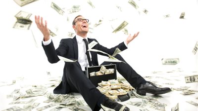 مليونير يقدم مبلغ ضخم للعريس المناسب لابنته .. وهذه المواصفات