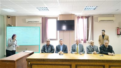 صور| تكريم المدارس الحاصلة على شهادة الجودة ببورسعيد