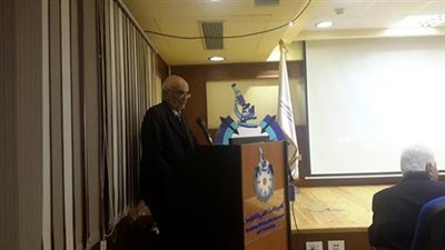 ندوة ضمن فعاليات شهر العلوم المصري تستضيف أستاذ في الهندسة