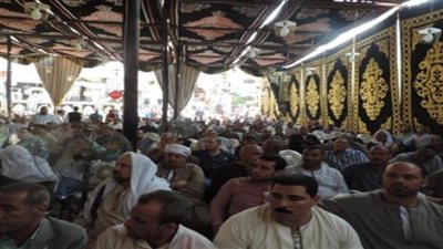 أمن قنا يوقف نزيف الدم بين عائلتين بدشنا 
