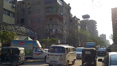 شارع الثلاثيني في العمرانية.. مواطنون يصرخون من البلطجة والعشوائية