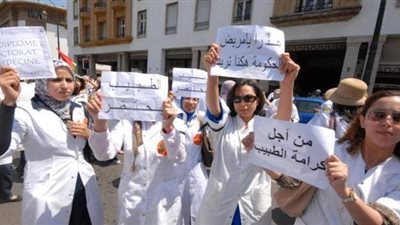حق المواطن| طبيب يستقيل من وزارة الصحة بسبب تدني راتبه