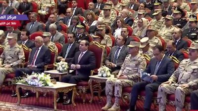 الندوة التثقيفية الـ 30 | أم شهيد للسيسي:« احنا فداك ياريس»