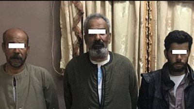 لحيازتهم أسلحة نارية.. القبض على 3 عناصر إجرامية بأسيوط