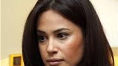 ما علاقة الفنانة هند صبري بـ«الطائرة الإثيوبية» المنكوبة 