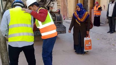 صور| تسرب غاز طبيعي بمحيط مزلقان الأكاديمية البحرية بالإسكندرية