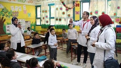 لجنة القوافل الطبية في جامعة كفر الشيخ تتجه إلى مدرسة علي عبدالشكور للغات