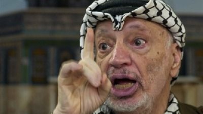  قطر تثير الغضب في غزة.. والسبب  ياسر عرفات