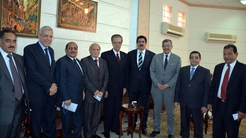جامعة بنها 