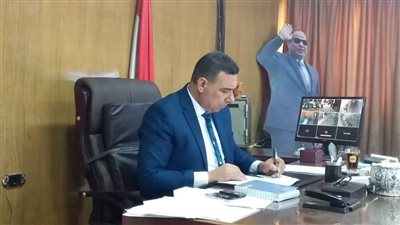 رئيس مدينة كفر الشيخ يوجه بتوصيل المرافق للقرى