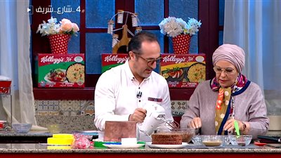فيديو| برنامج 4 شارع شريف يقدم طريقة عمل  تورتة المكعبات