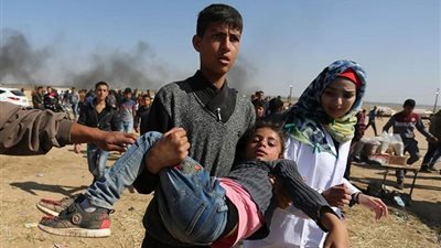 شارون أفيك يحقق في استشهاد 11 فلسطينيًا بقطاع غزة 