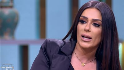 فيديو| انجي المقدم في معكم مع منى الشاذلي: أنا بقيت لهلوبة في اللغات