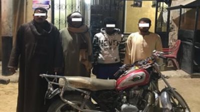 الأمن يكشف ملابسات الطفل المخطوف بالأقصر ويعيده لوالده 