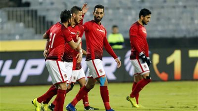 فيديو|الأهلي يدك مرمى شبيبة الساورة بثنائية في الشوط الأول