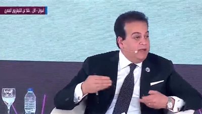 عبد الغفار بـ جلسة مستقبل البحث العلمى: مصر دعمت تأهيل أبناء القارة 