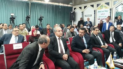 رئيس مجلس إدارة شركة الدلتا للسكر يستعرض أعمال تطوير مصنع بنجر الحامول 