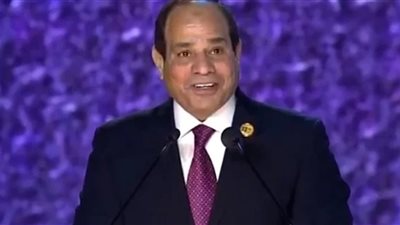 المعتاد من رئيس الشباب| السيسي في معبد فيلة مع الأجيال الجديدة