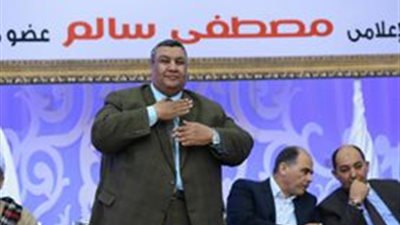 نائب طهطا: تركيب مصدات وبناء أسوار الأندية ومراكز الشباب 