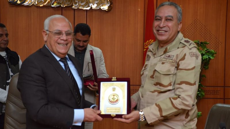 محافظ بورسعيد