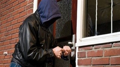 القبض على تشكيل عصابي تخصص سرقة الشقق الفارهة بالشيخ زايد 
