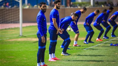 الأهلي يبدأ استعداته للقاء القمة  في الدوري المصري