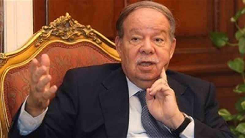 فتحى سرور
