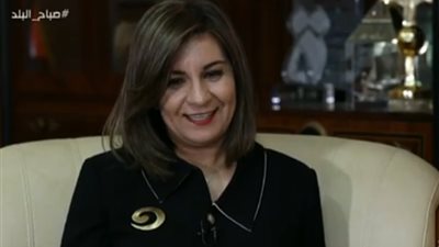 وزيرة الهجرة عن تعاملها مع أولادها: «أنا أم مصرية مش عنيفة»