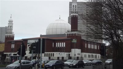 حادث نيوزيلندا ليس الأخير.. استهداف 4 مساجد في بريطانيا