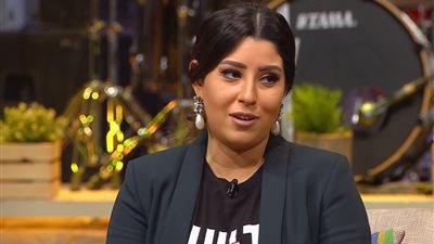 فيديو| أيتن عامر في أنا وبنتي: « أختي وفاء أم جبارة»