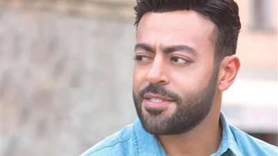 كلمات أغنية من غير ماحكيلك  تامر عاشور من ألبوم أيام 