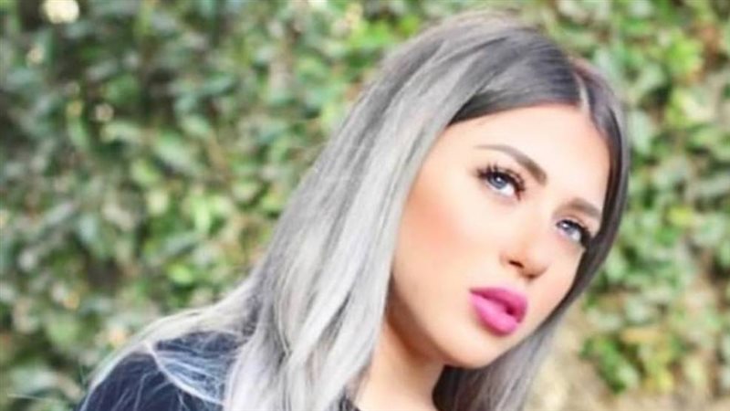 الفنانة سارة سلامة