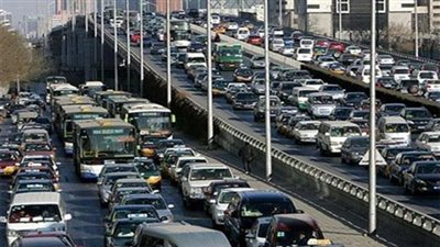 نشرة مرور المواطن.. كثافات مرورية متحركه بشوارع القاهرة والجيزة 