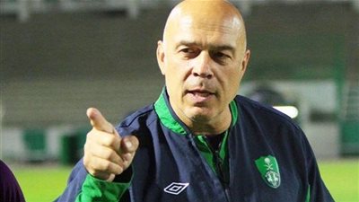 مدرب الزمالك يتحدى مرتضى منصور قبل مواجهة القمة 