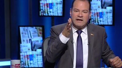الديهي يكشف أسباب طلب زوجة شهيد نيوزيلندا لقاء الرئيس السيسي