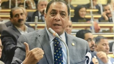 سياحة البرلمان ترد على قرار إلغاء رسوم تكرار العمرة 