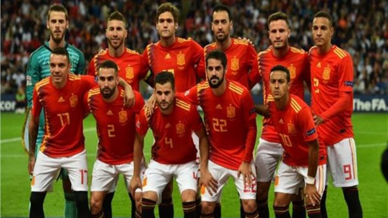 تشكيل إسبانيا ضد